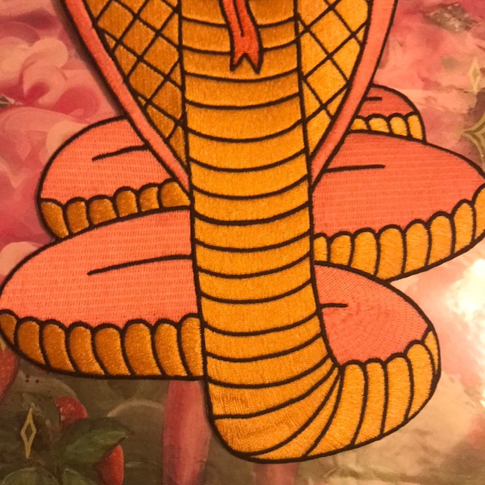 Pink Snake patch - Picture 3 of 3